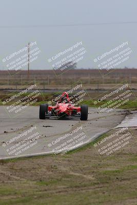 media/Jan-15-2023-CalClub SCCA (Sun) [[40bbac7715]]/Group 2/Qualifying (Sweeper)/